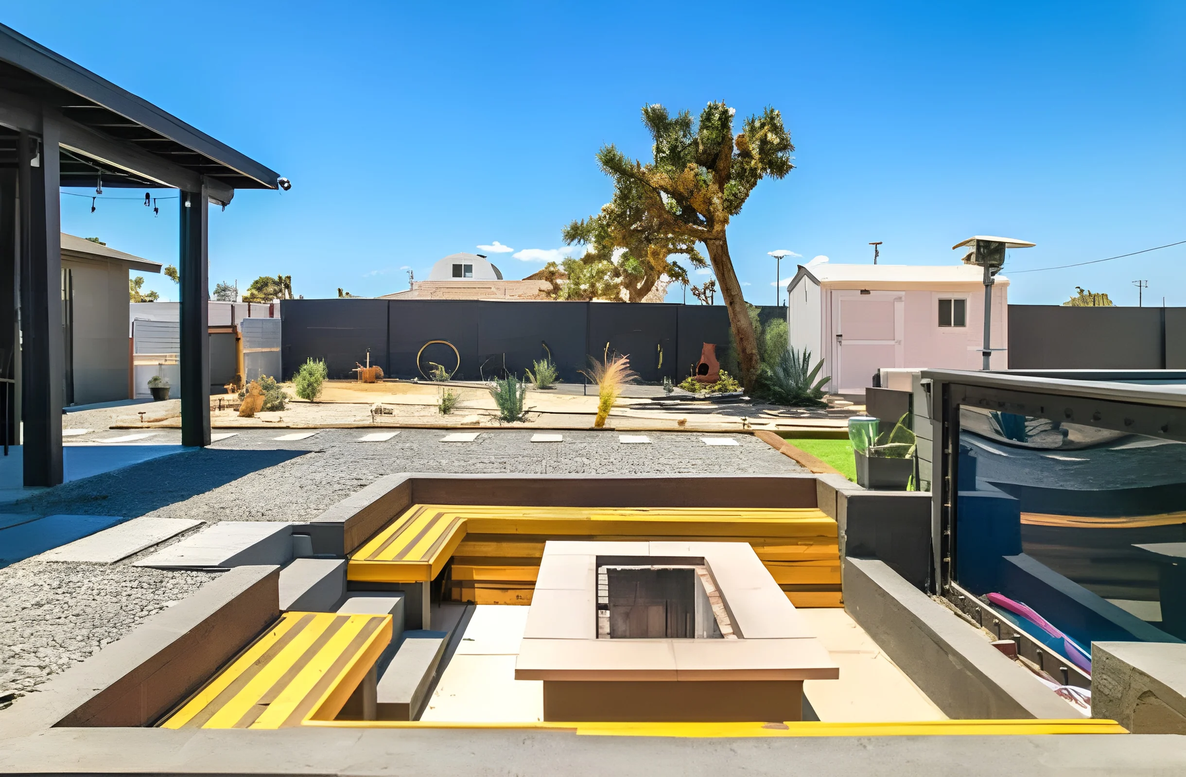 Wander Yucca Valley Ember #28