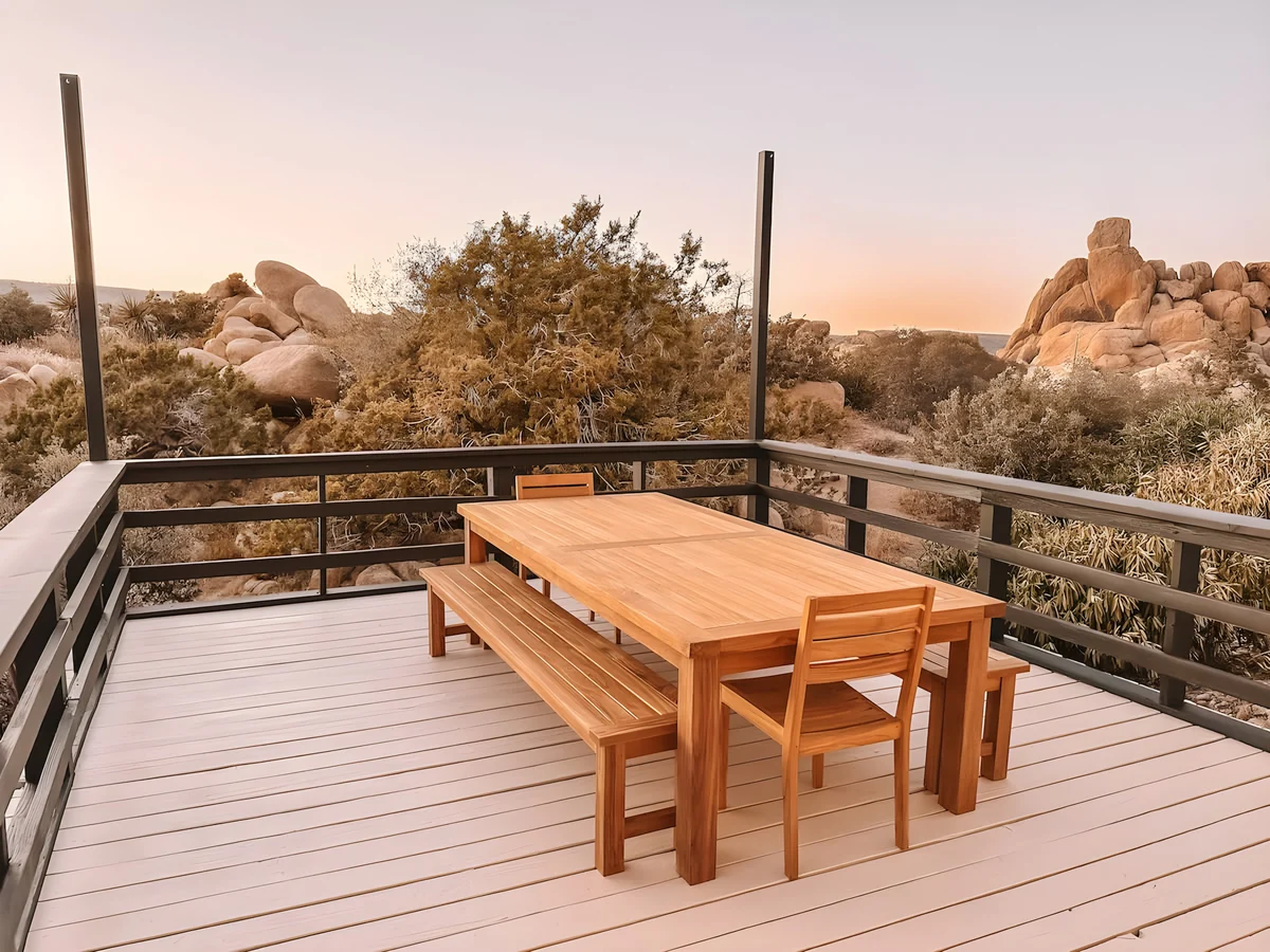 Wander Joshua Tree Creosote