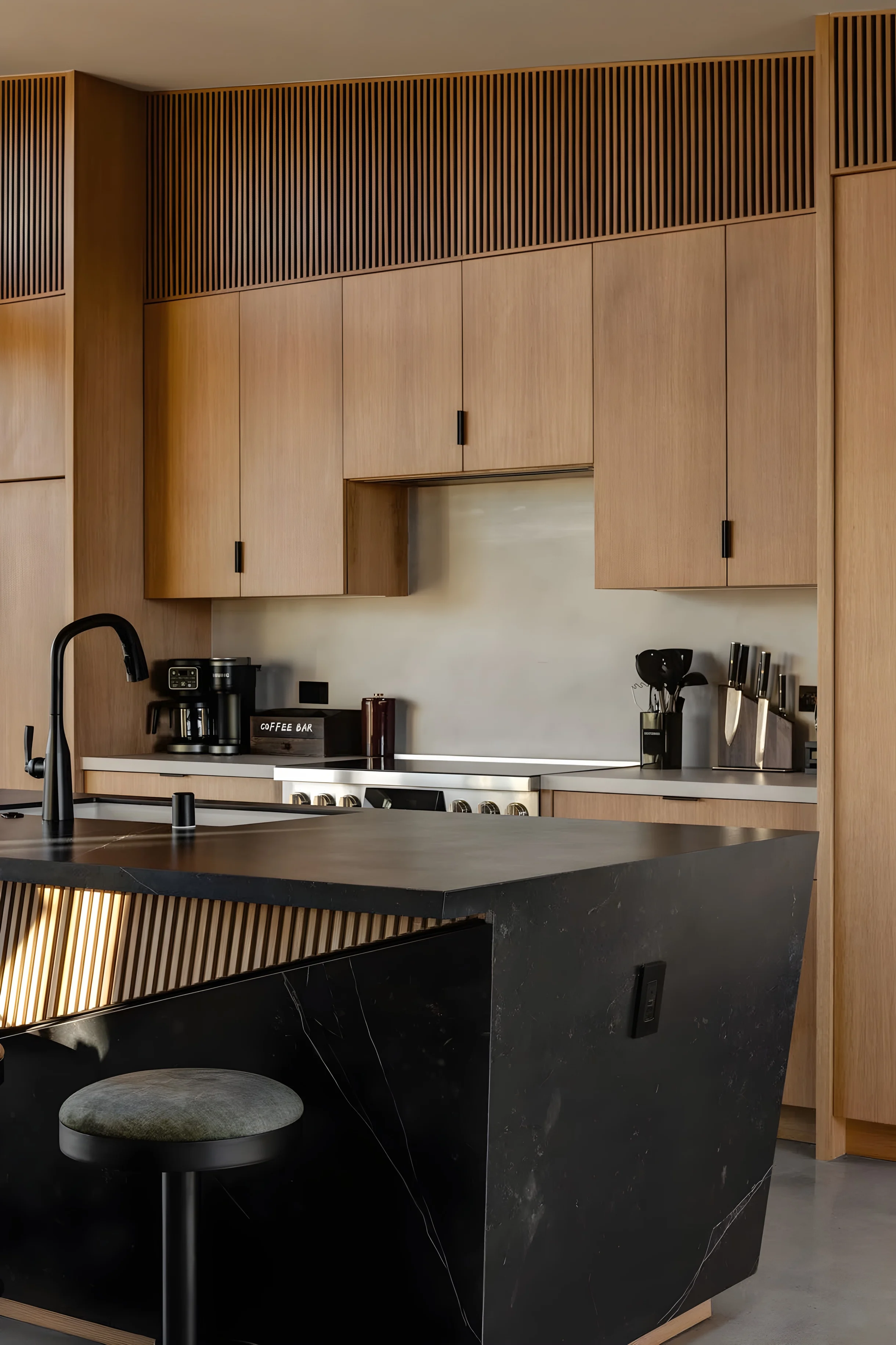 Wander Joshua Tree Lucent #30