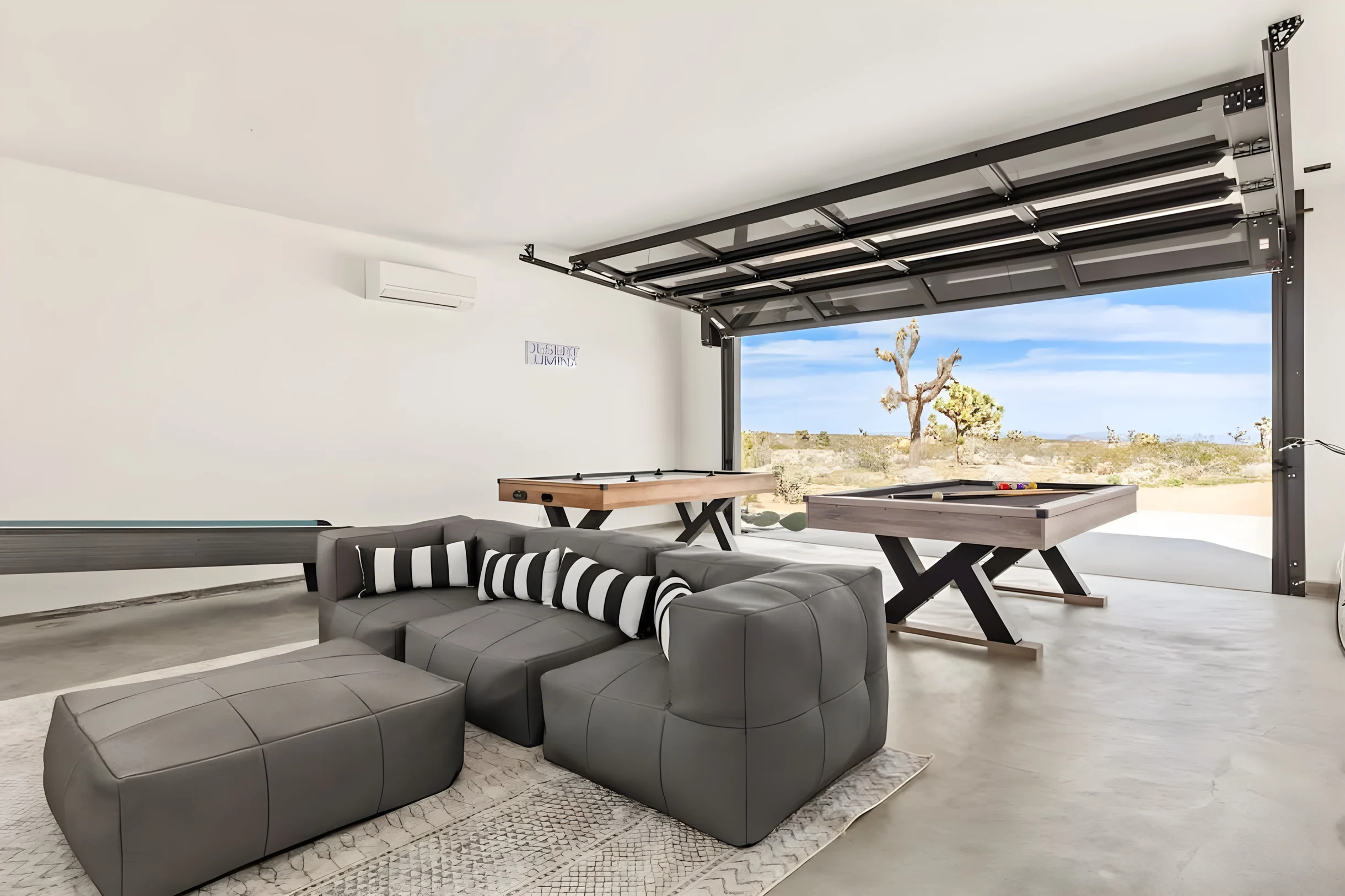 Wander Joshua Tree Aurora #34