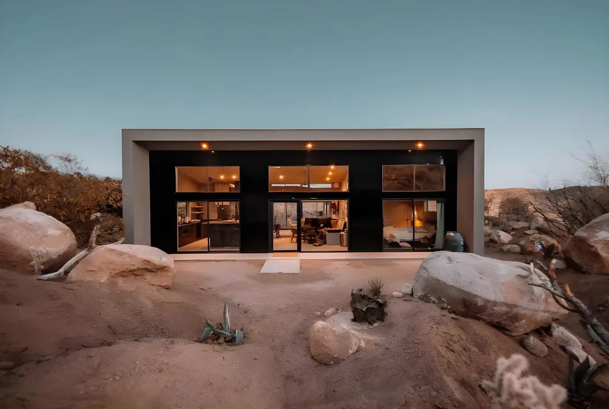Home in Pioneertown property photo 3