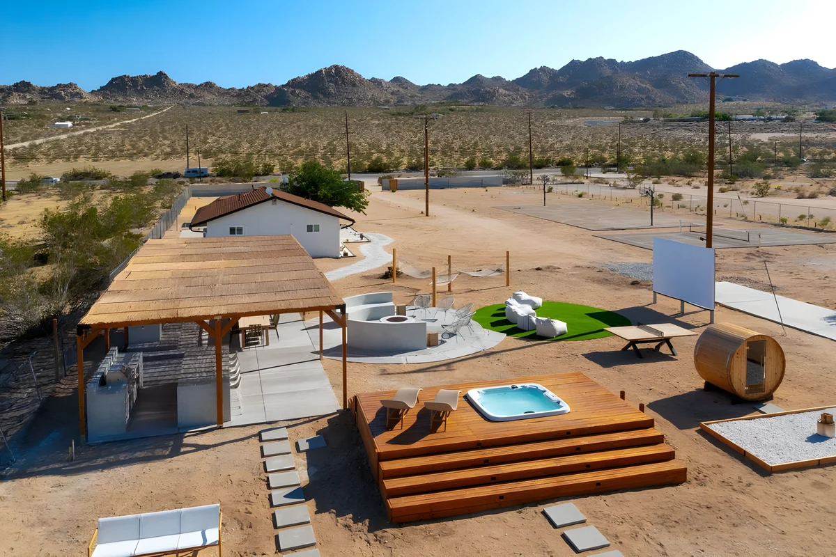 Wander Joshua Tree Mirageview