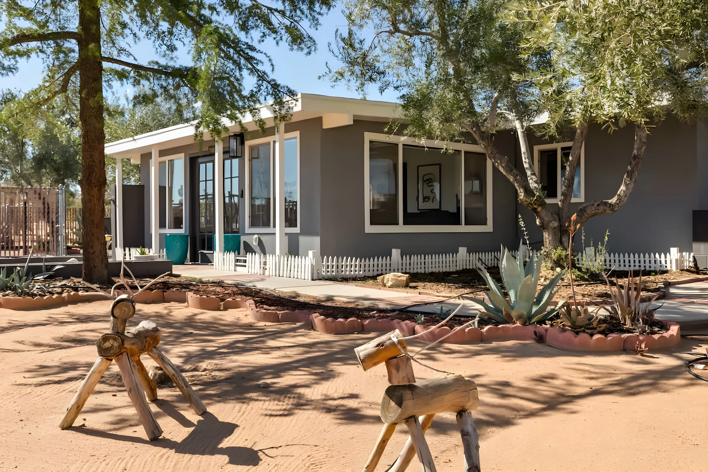 Wander Yucca Valley Bluffs #5