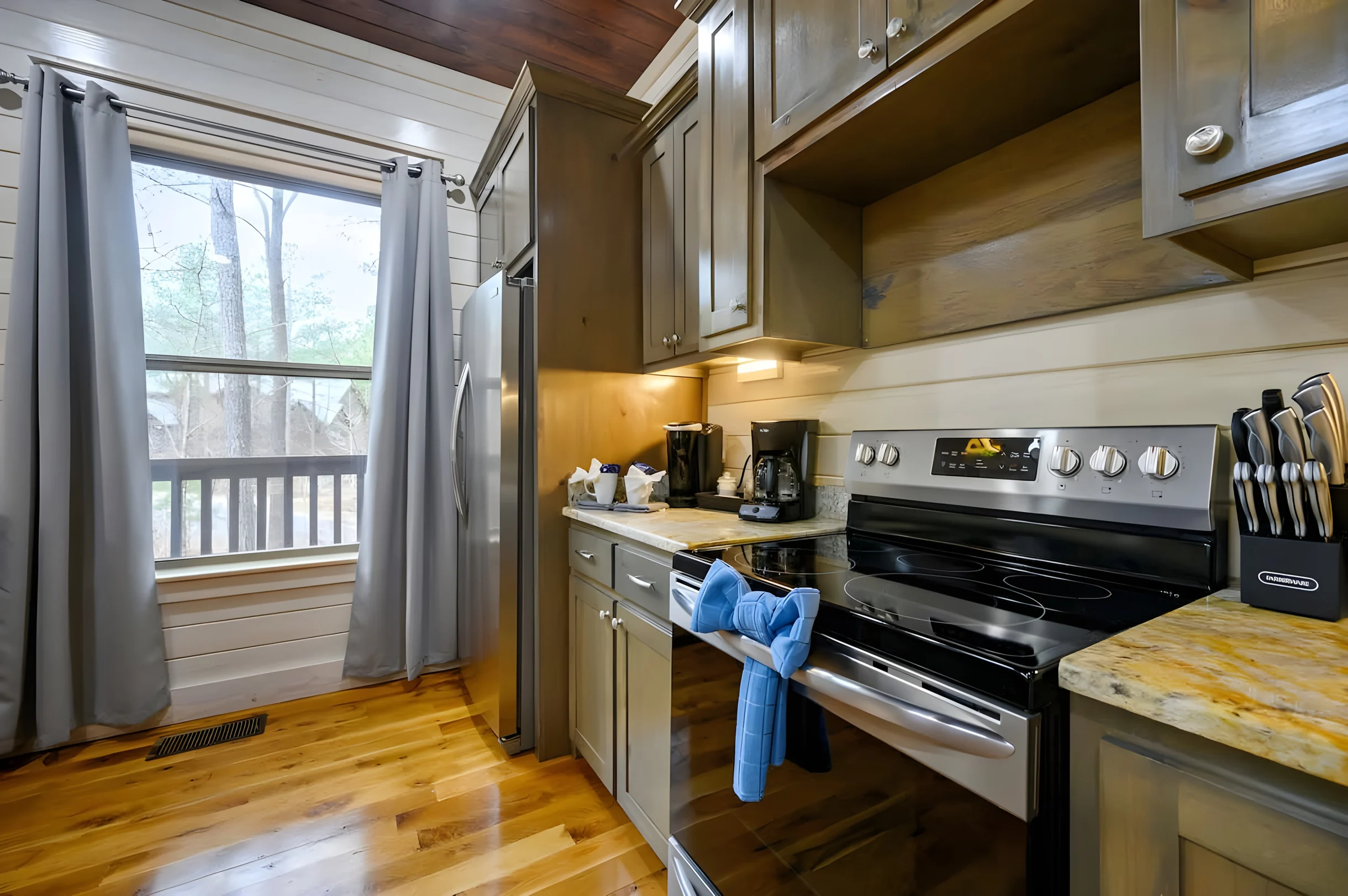 Wander Broken Bow Glade #35