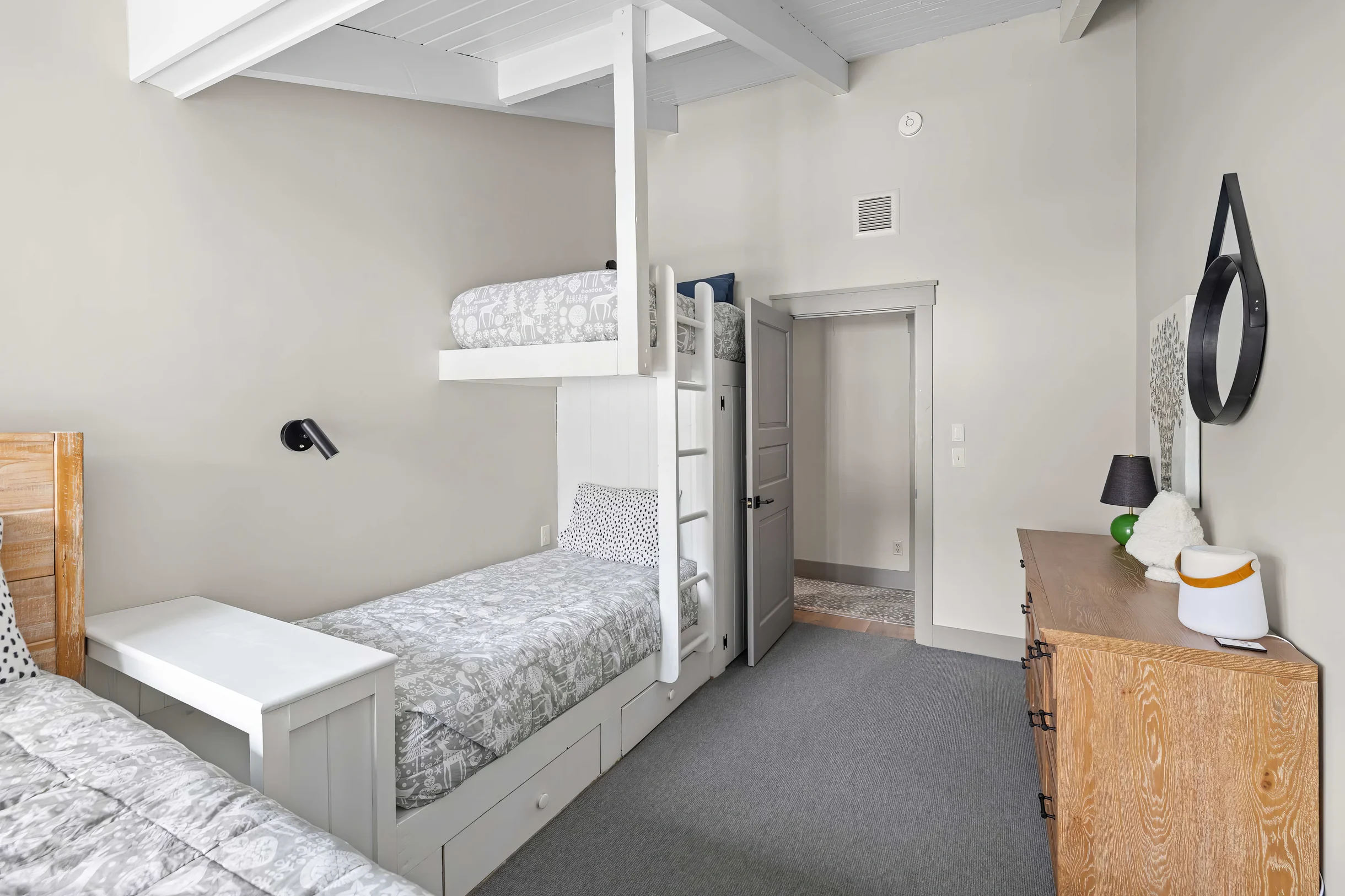 Wander Stratton Summit #35