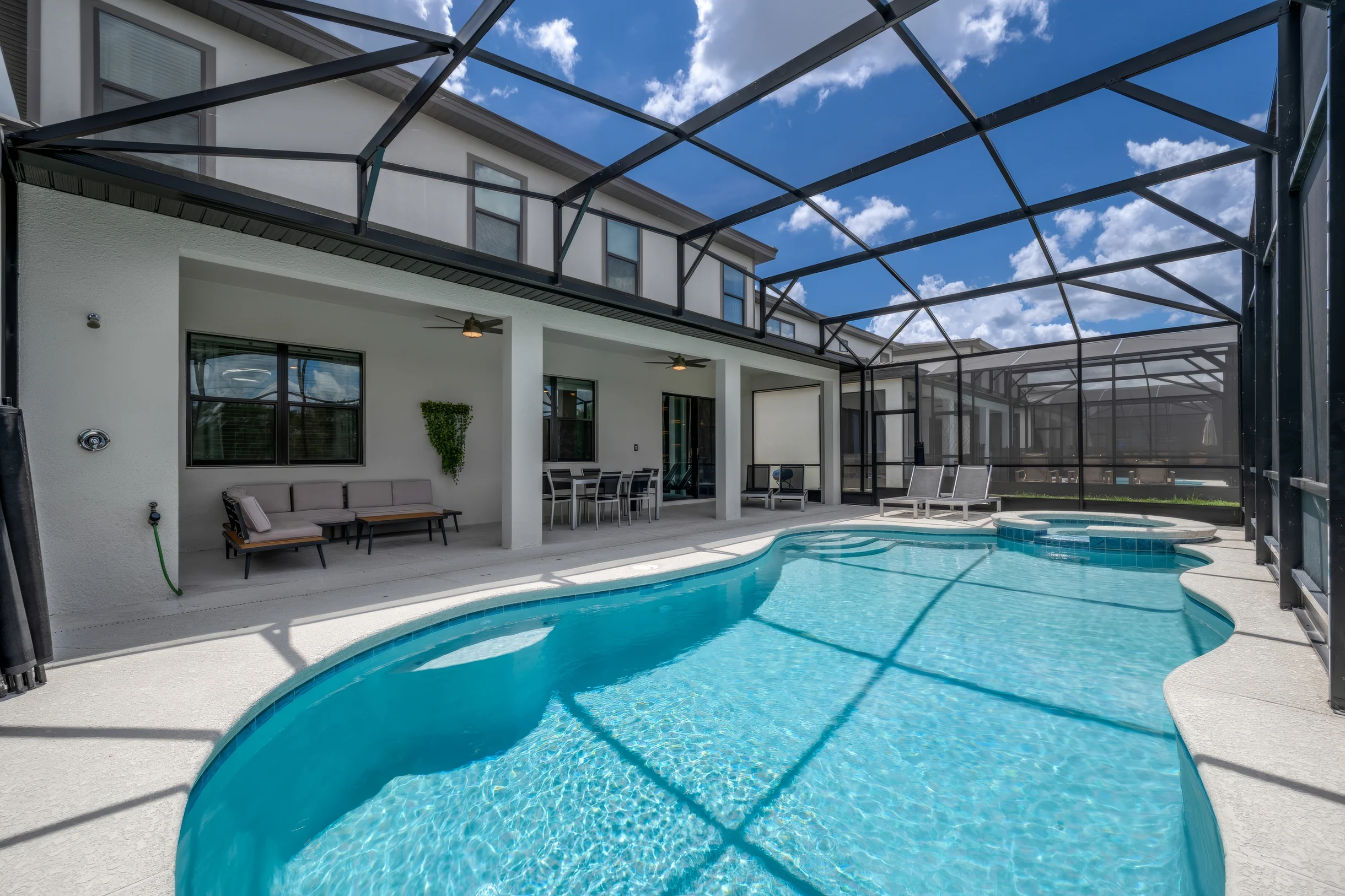 Wander Orlando High Seas #2