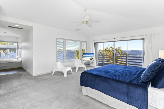 Bedroom 1 image 1
