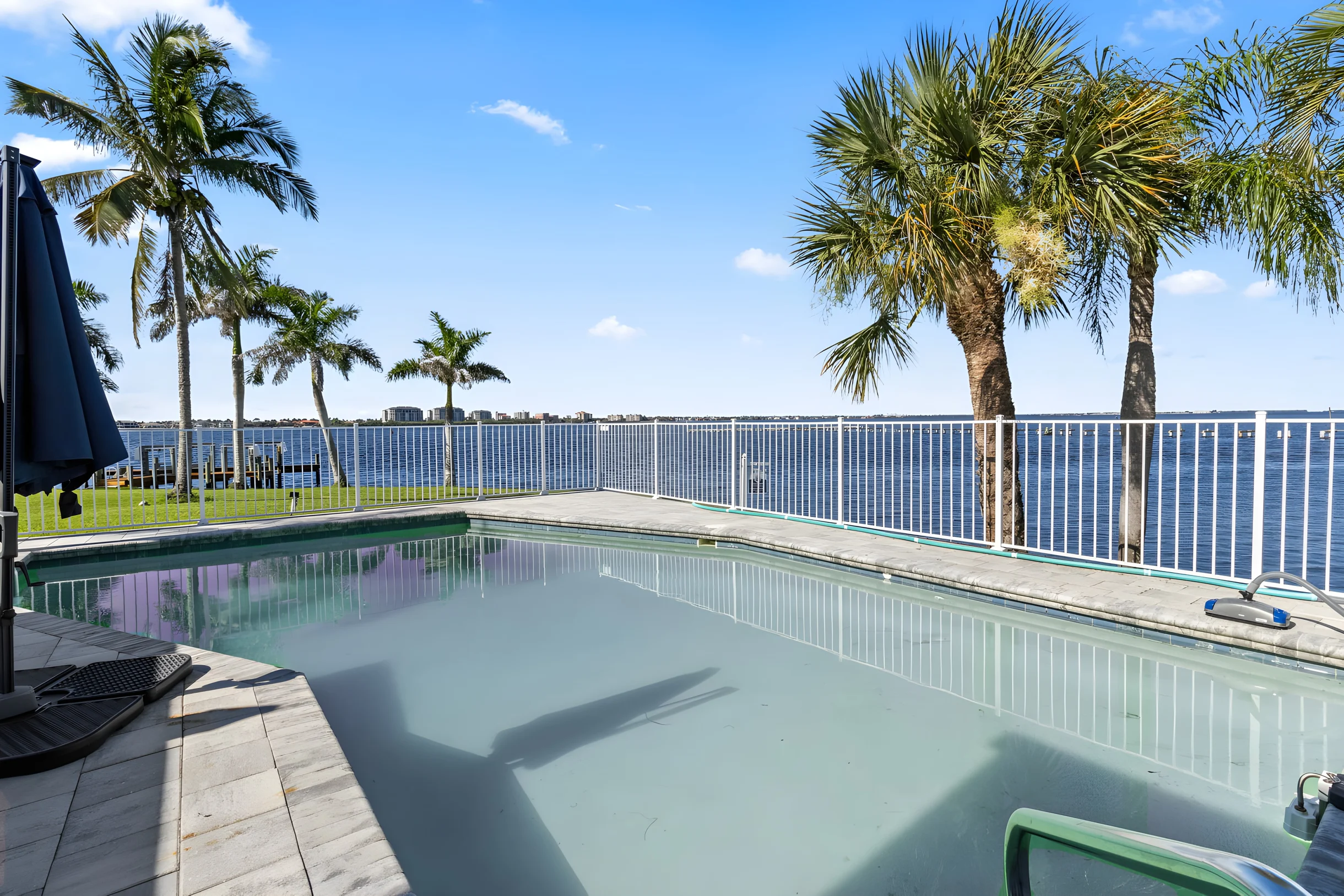 Home in Cape Coral property photo 5