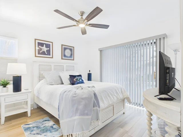 Bedroom 3 image 1
