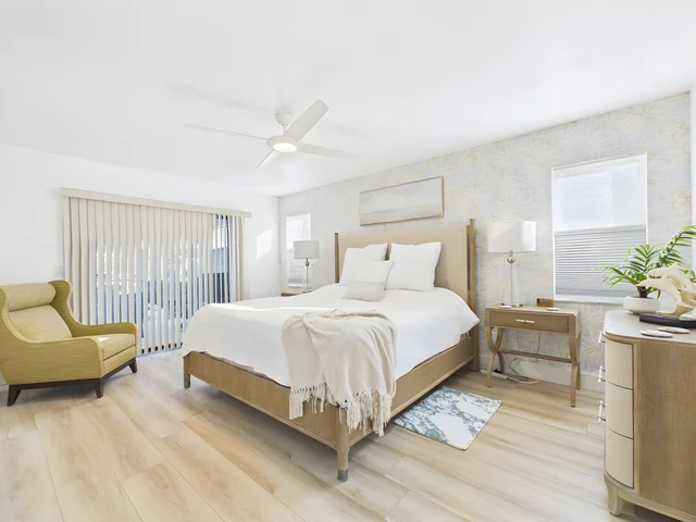Bedroom 1 image 1
