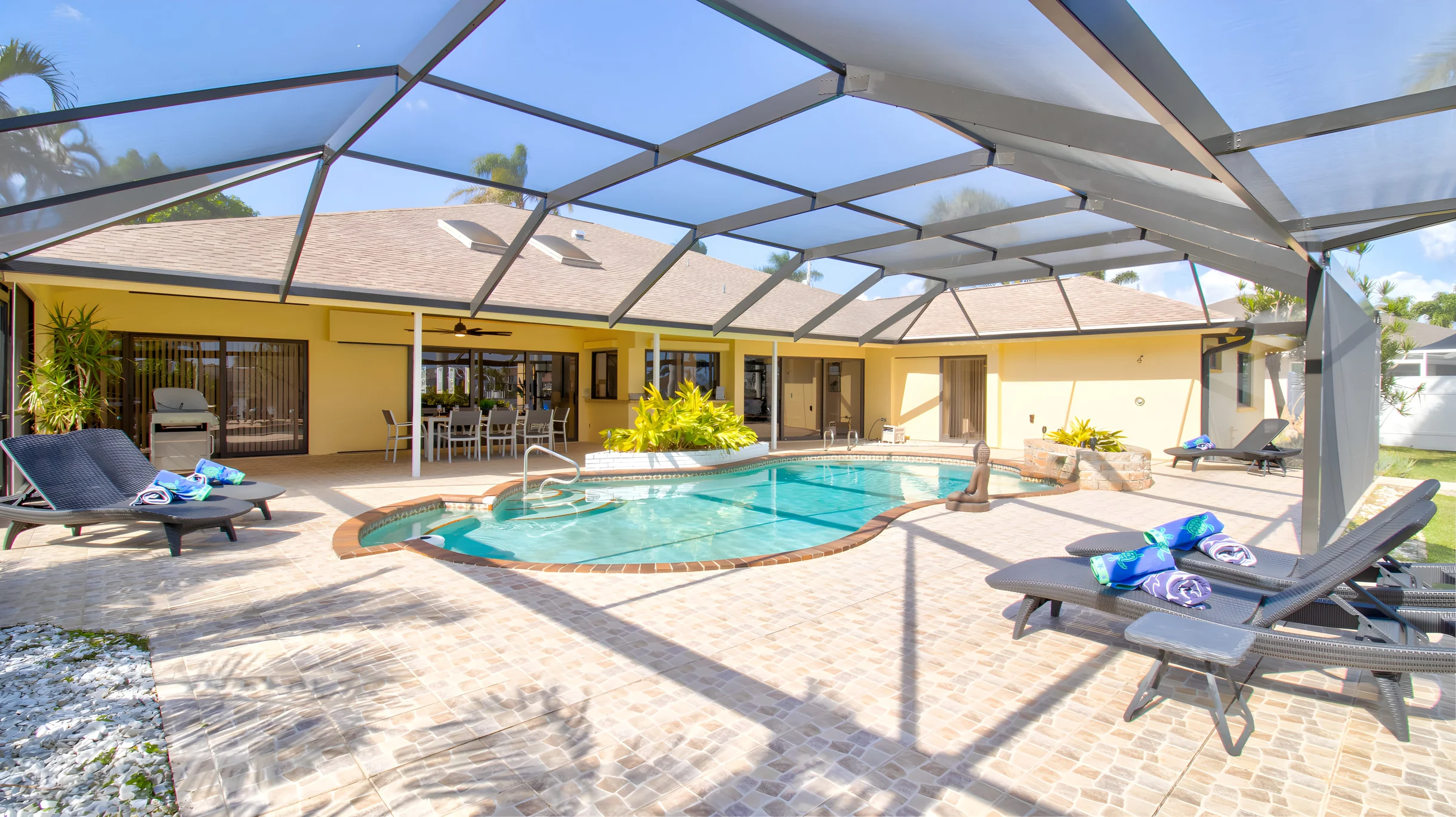 Home in Cape Coral property photo 3