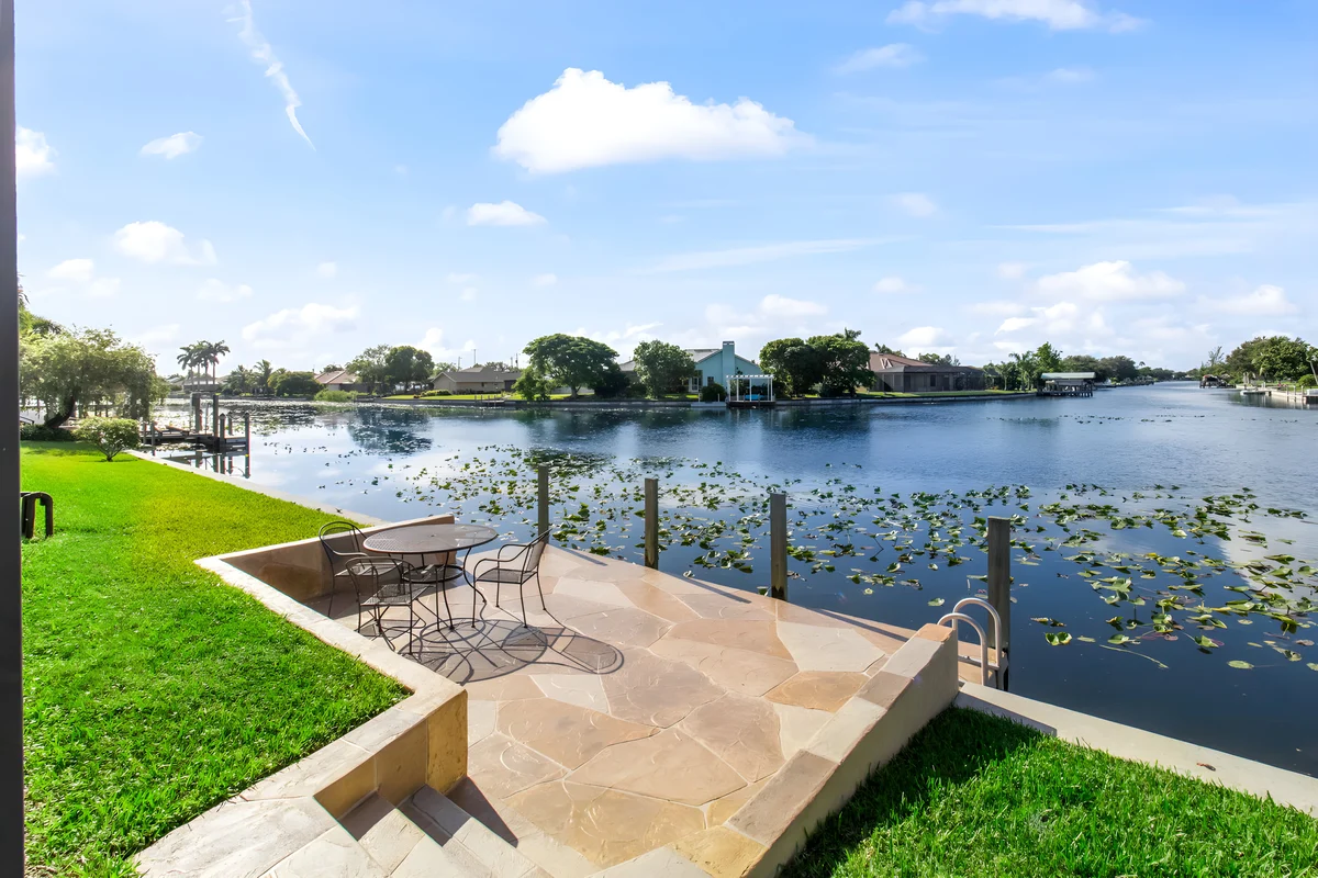Home in Cape Coral property photo 4