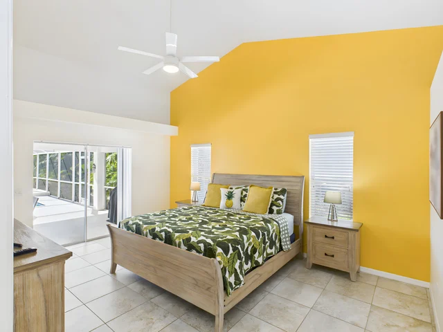 Bedroom 1 image 1