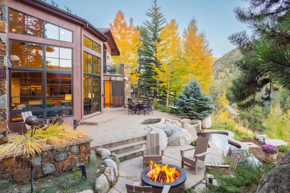 Wander Keystone Mountain #57