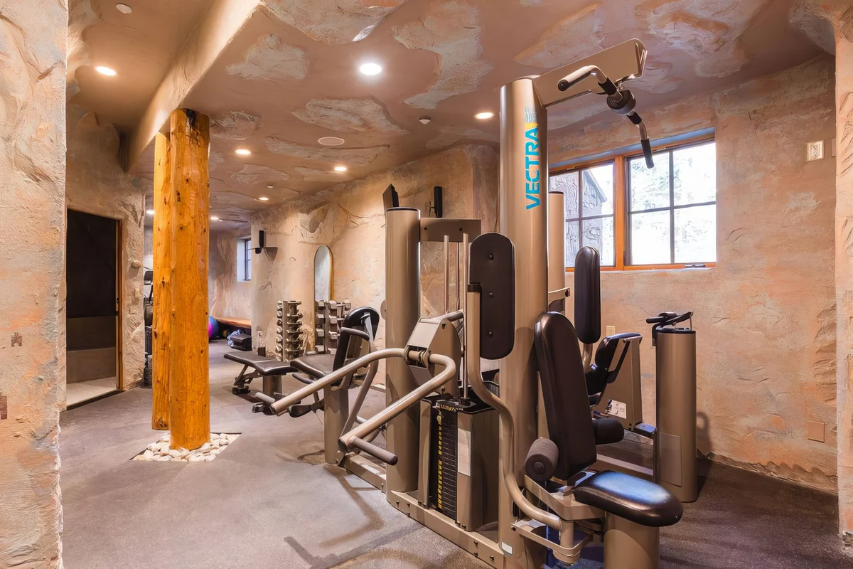 Wander Keystone Mountain #40