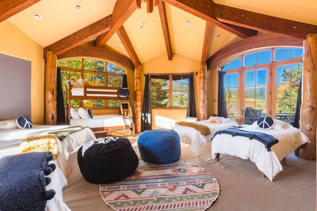 Wander Keystone Mountain #62