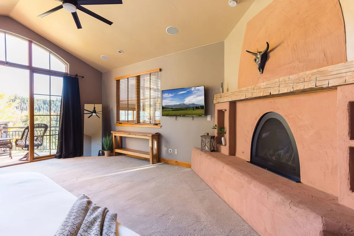 Wander Keystone Mountain #63