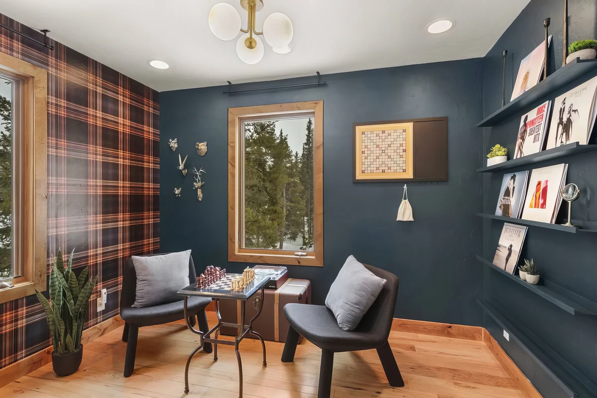 Wander Breckenridge Sanctuary