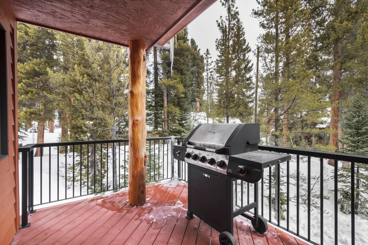 Wander Breckenridge Sanctuary