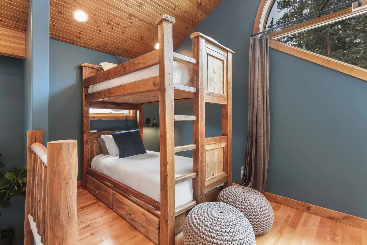 Wander Breckenridge Sanctuary #30