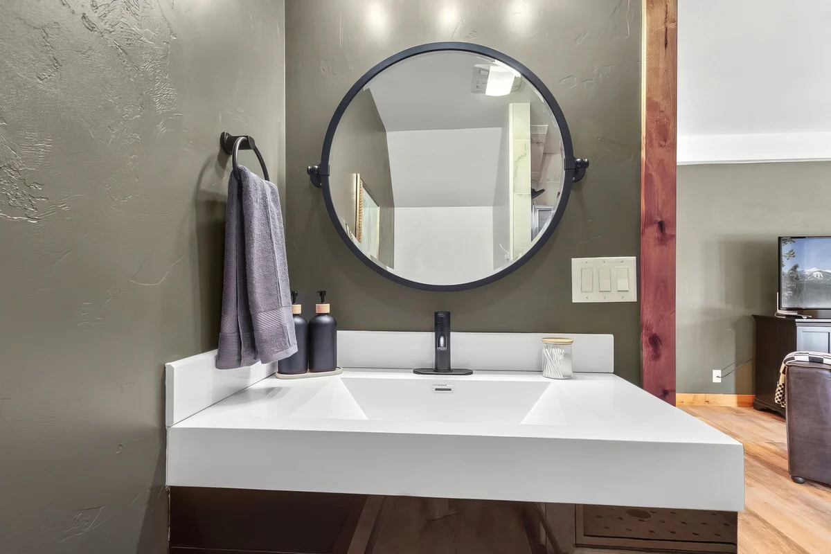 Wander Breckenridge Sanctuary #20