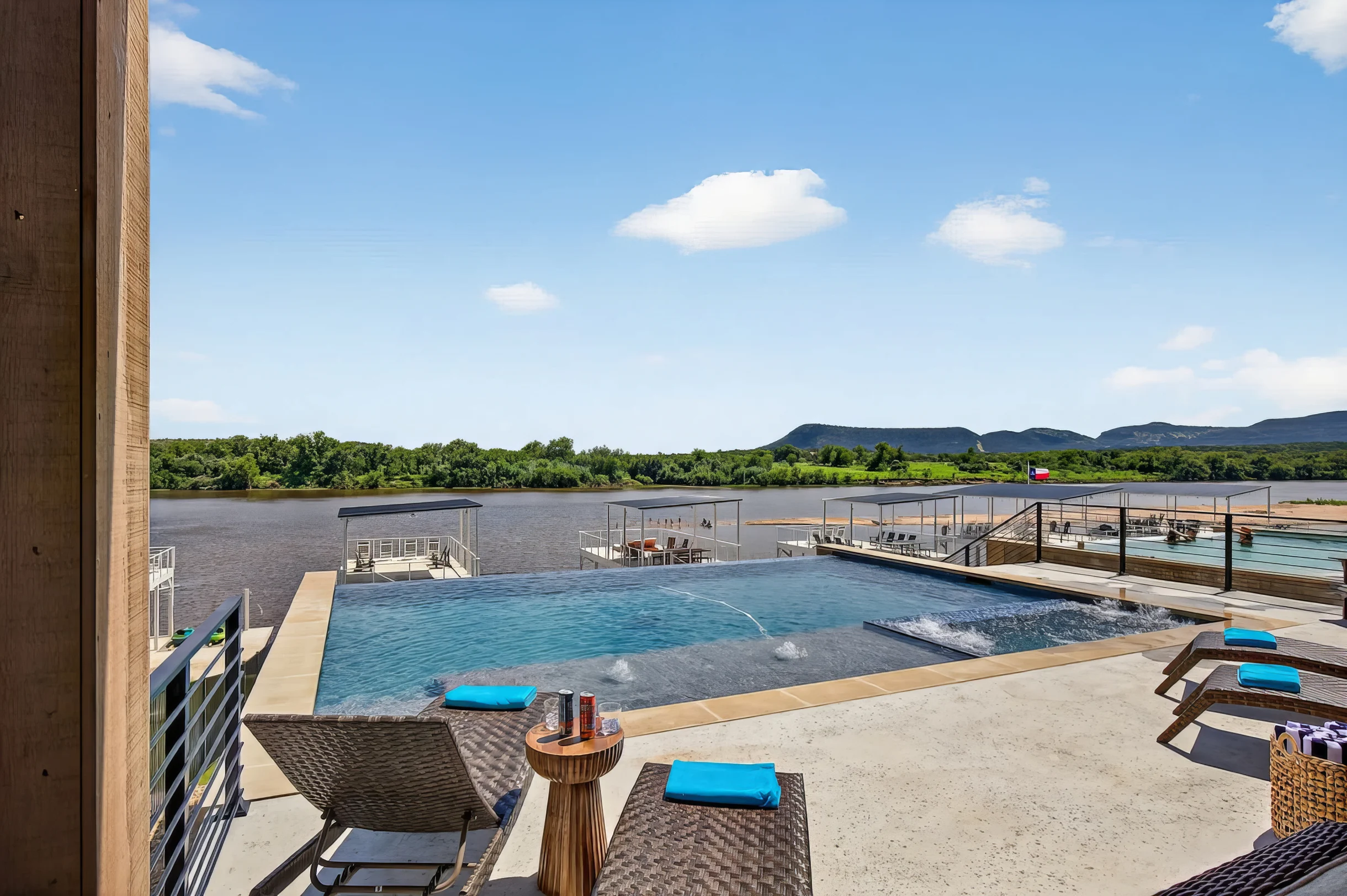 Wander Kingsland Sunset #37