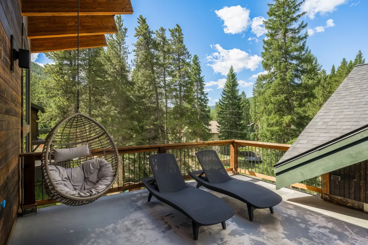 Wander Breckenridge Snowcrest