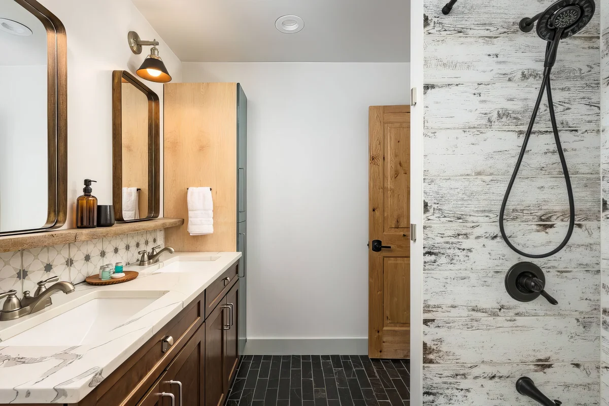 Wander Breckenridge Snowcrest #36