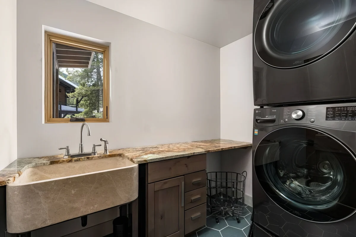 Wander Breckenridge Snowcrest #23