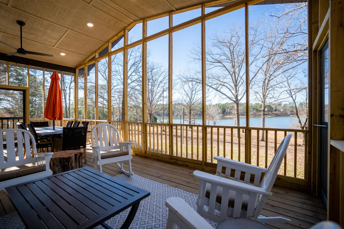 Home in Greers Ferry property photo 2