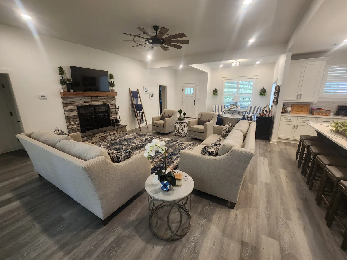 Home in Heber Springs property photo 3