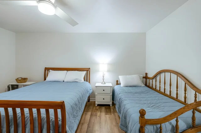 Bedroom 4 image 1