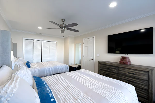 Bedroom 3 image 1
