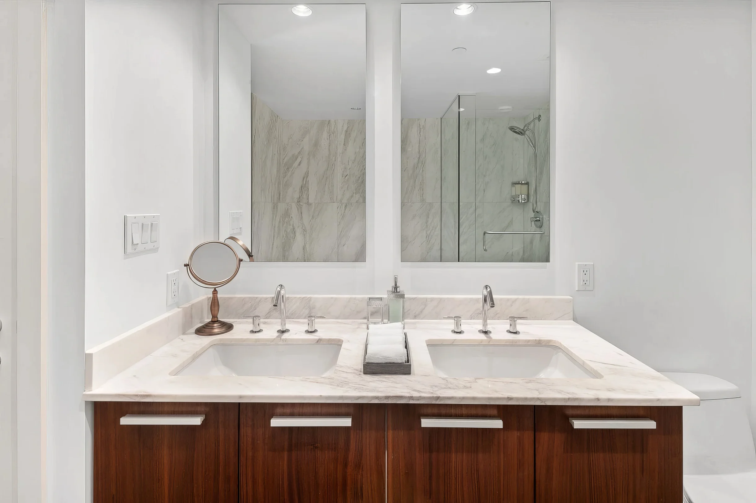 Wander Victoria Haze #14