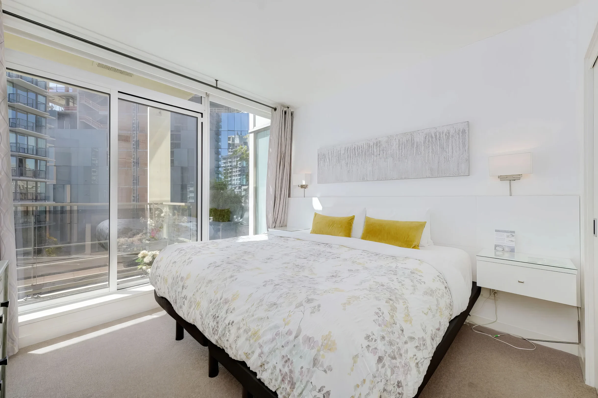 Wander Victoria Haze #18