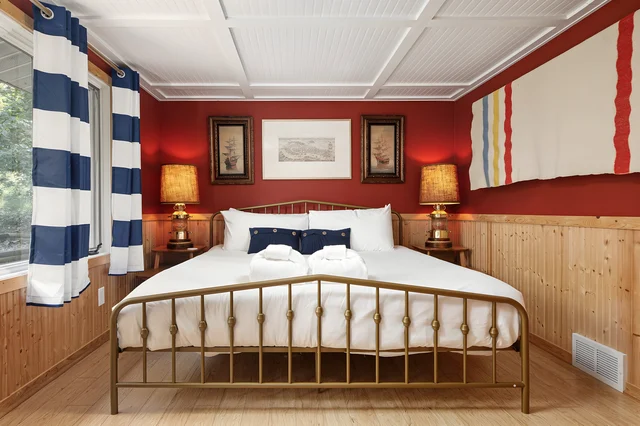 Bedroom 3 image 1