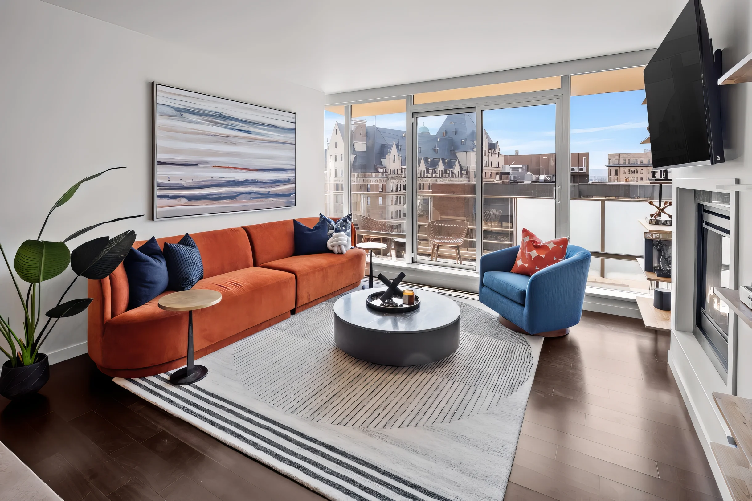 Wander Victoria Crest