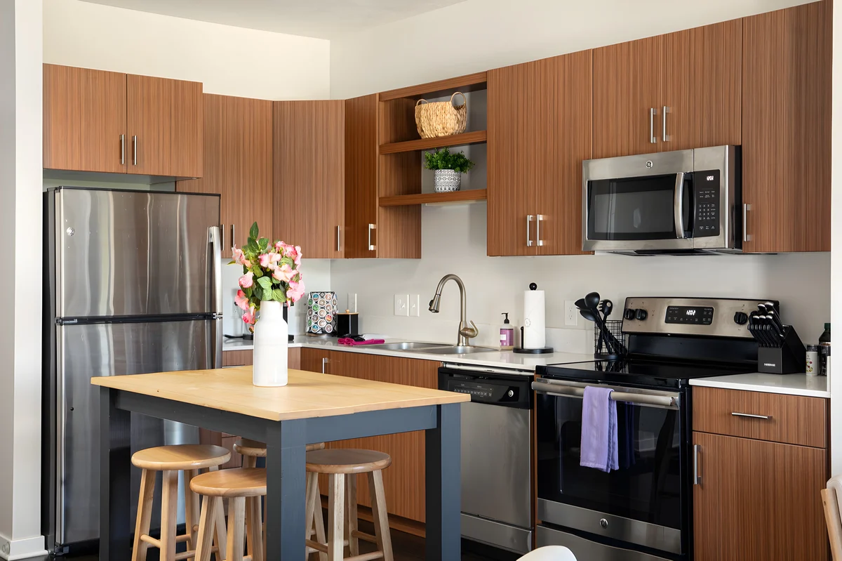 Apartment in Traverse City property photo 3