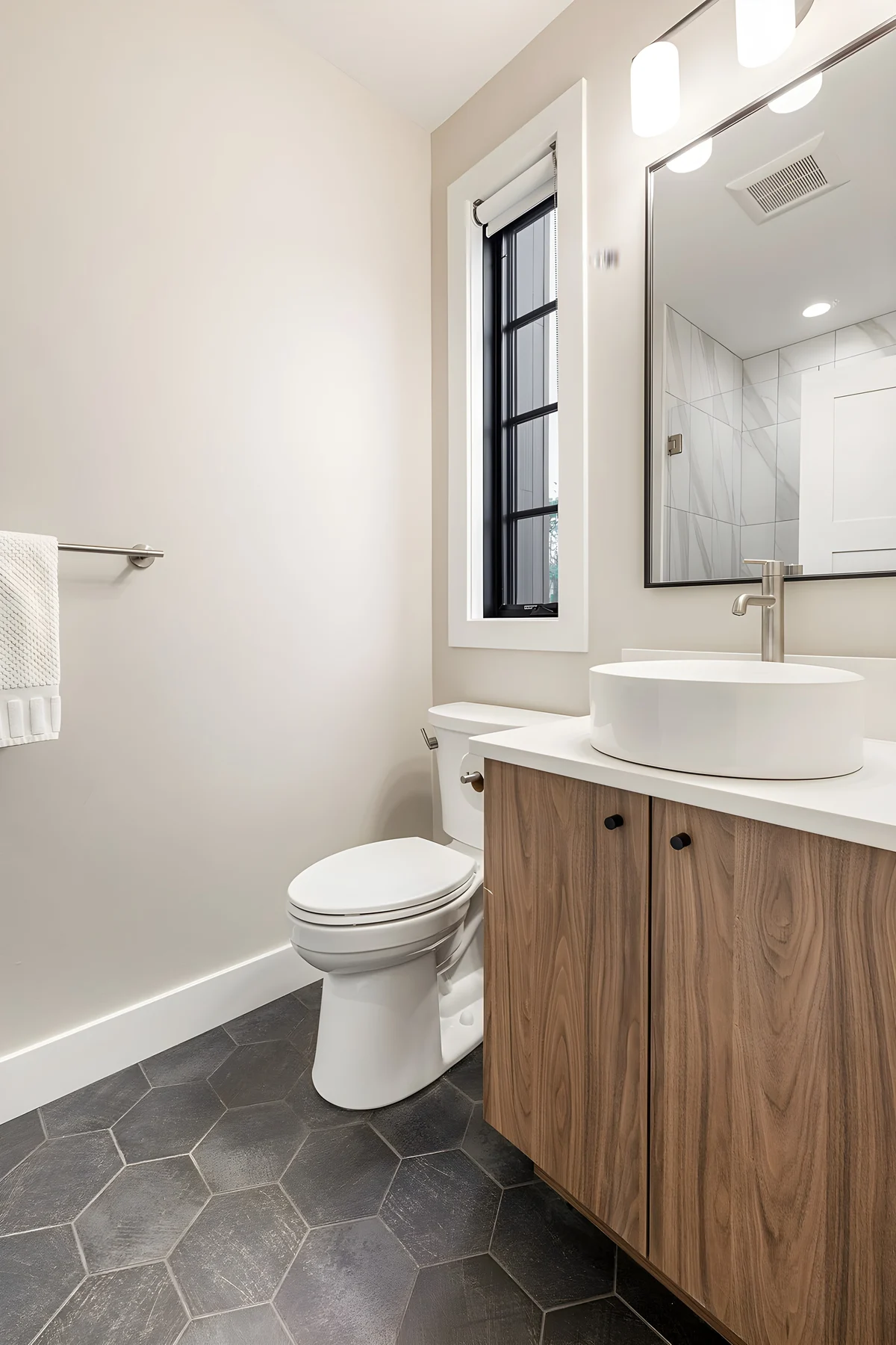 Townhome in Traverse City property photo 5