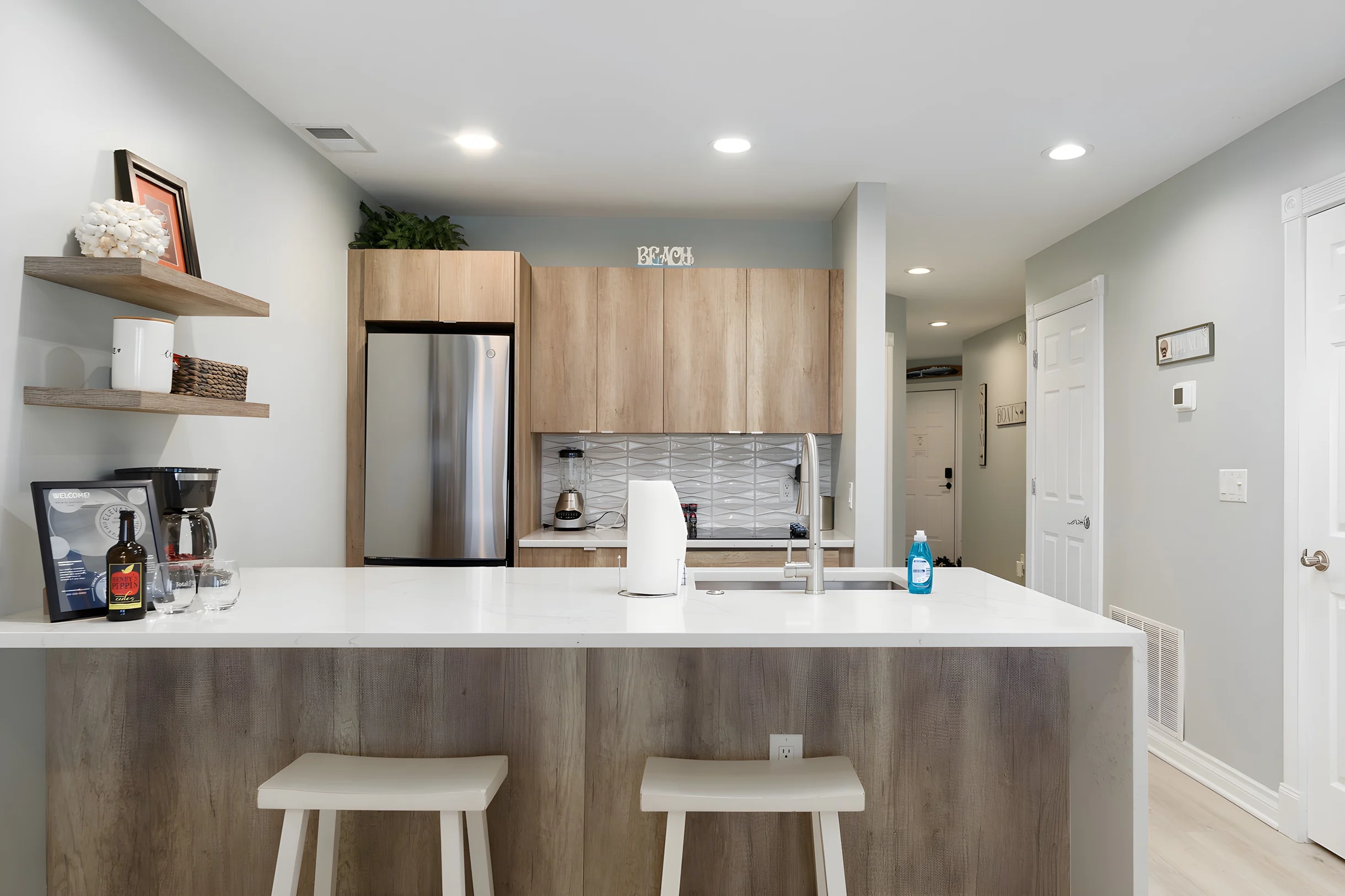 Condo in Traverse City property photo 3