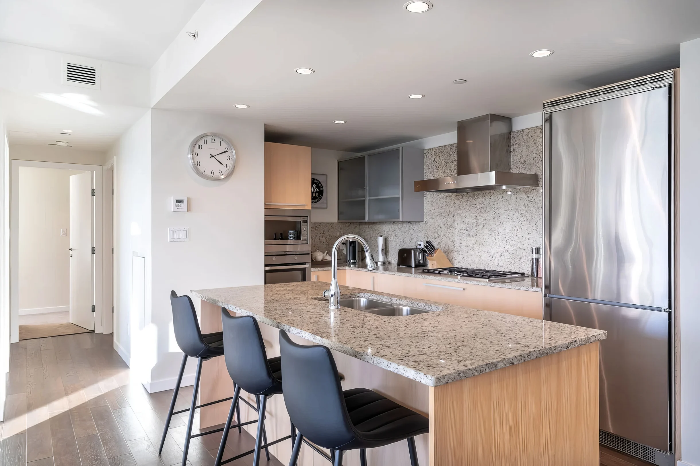 Wander Victoria Wharf #6