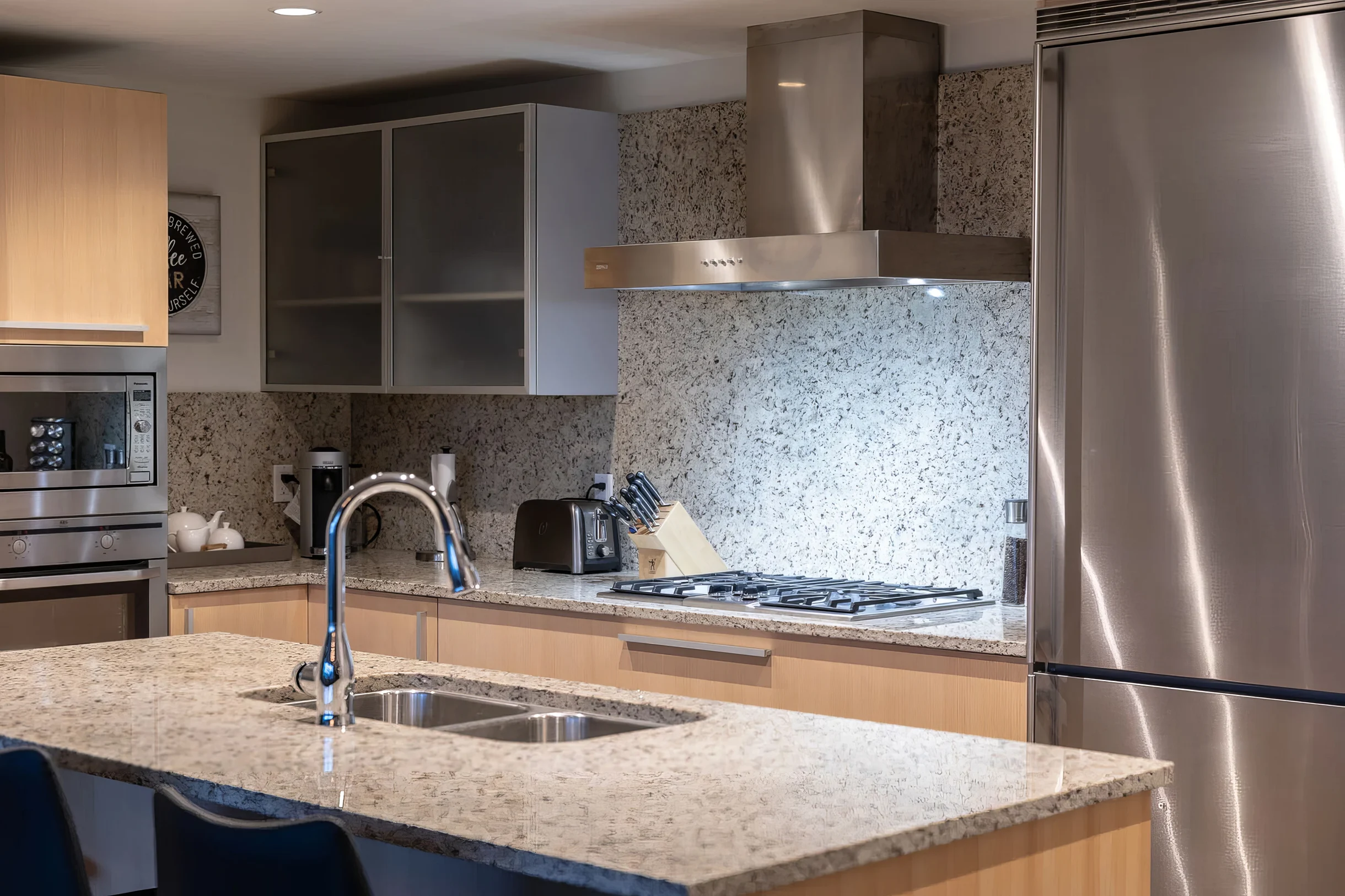 Wander Victoria Wharf #20