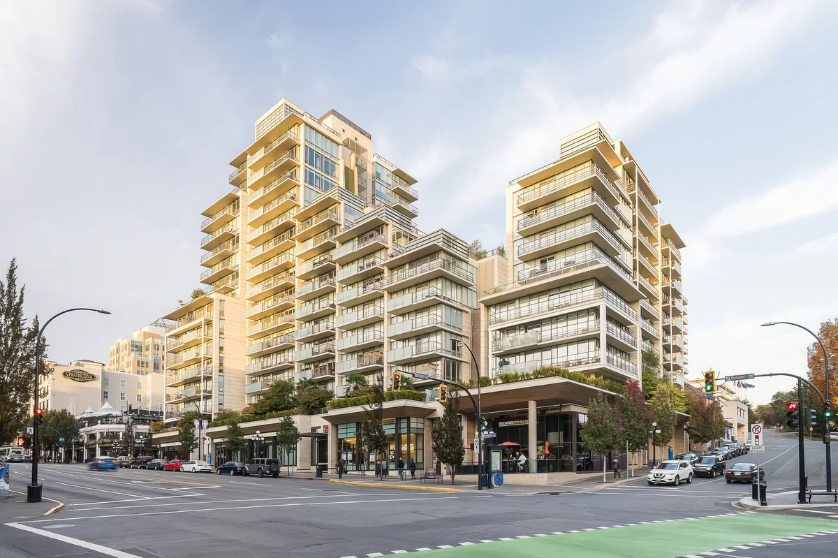 Wander Victoria Falls