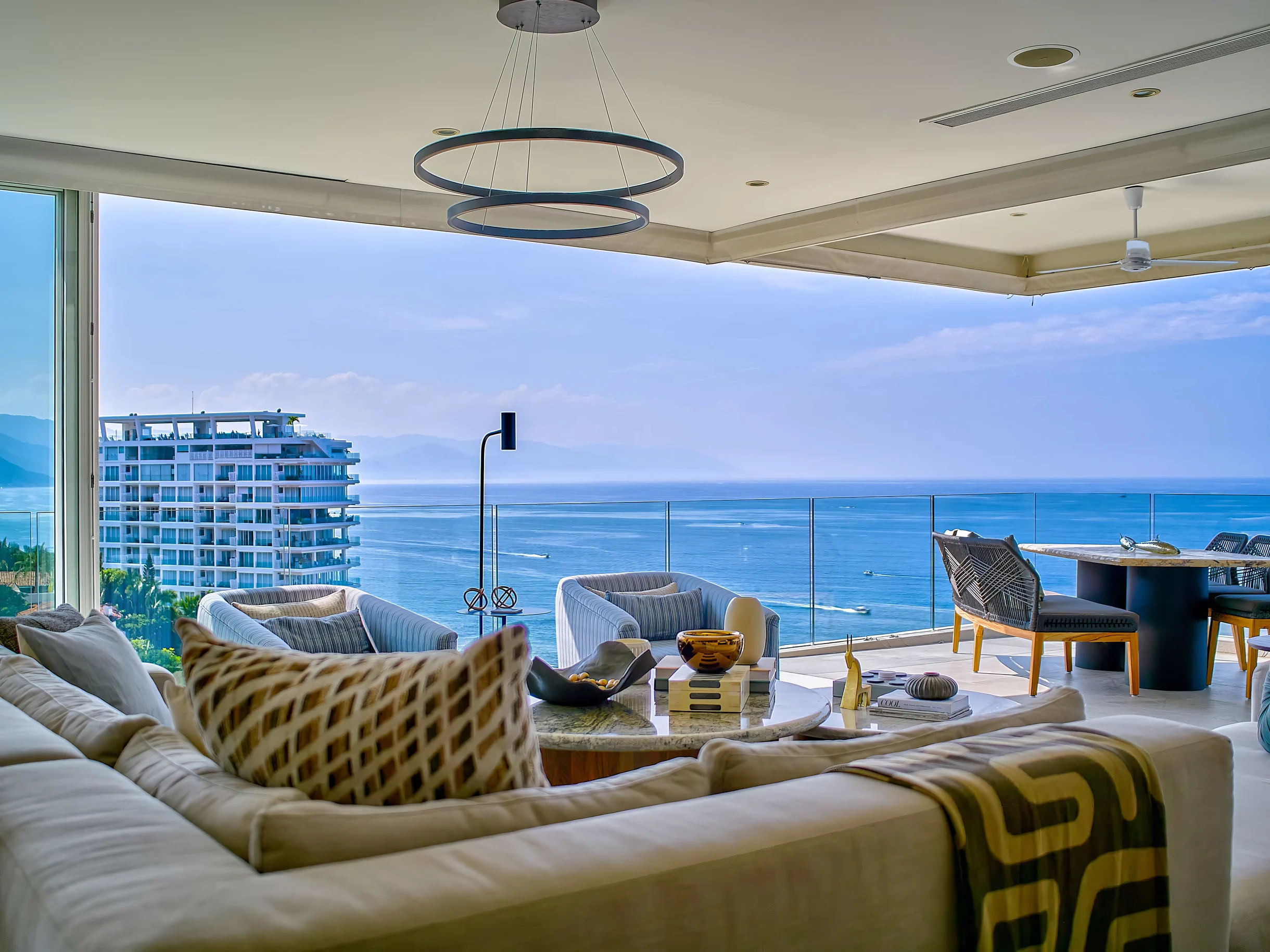 Wander Puerto Vallarta Golden