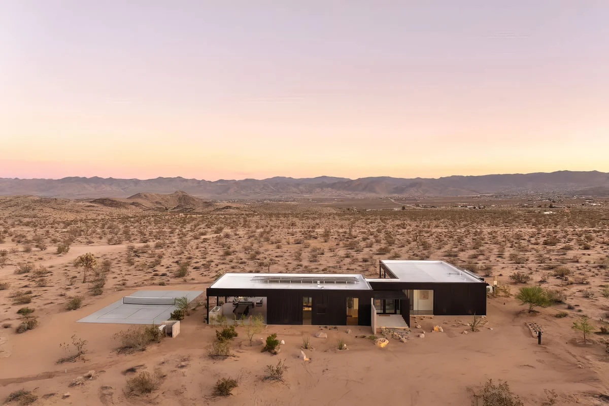 Wander Joshua Tree Escape #4