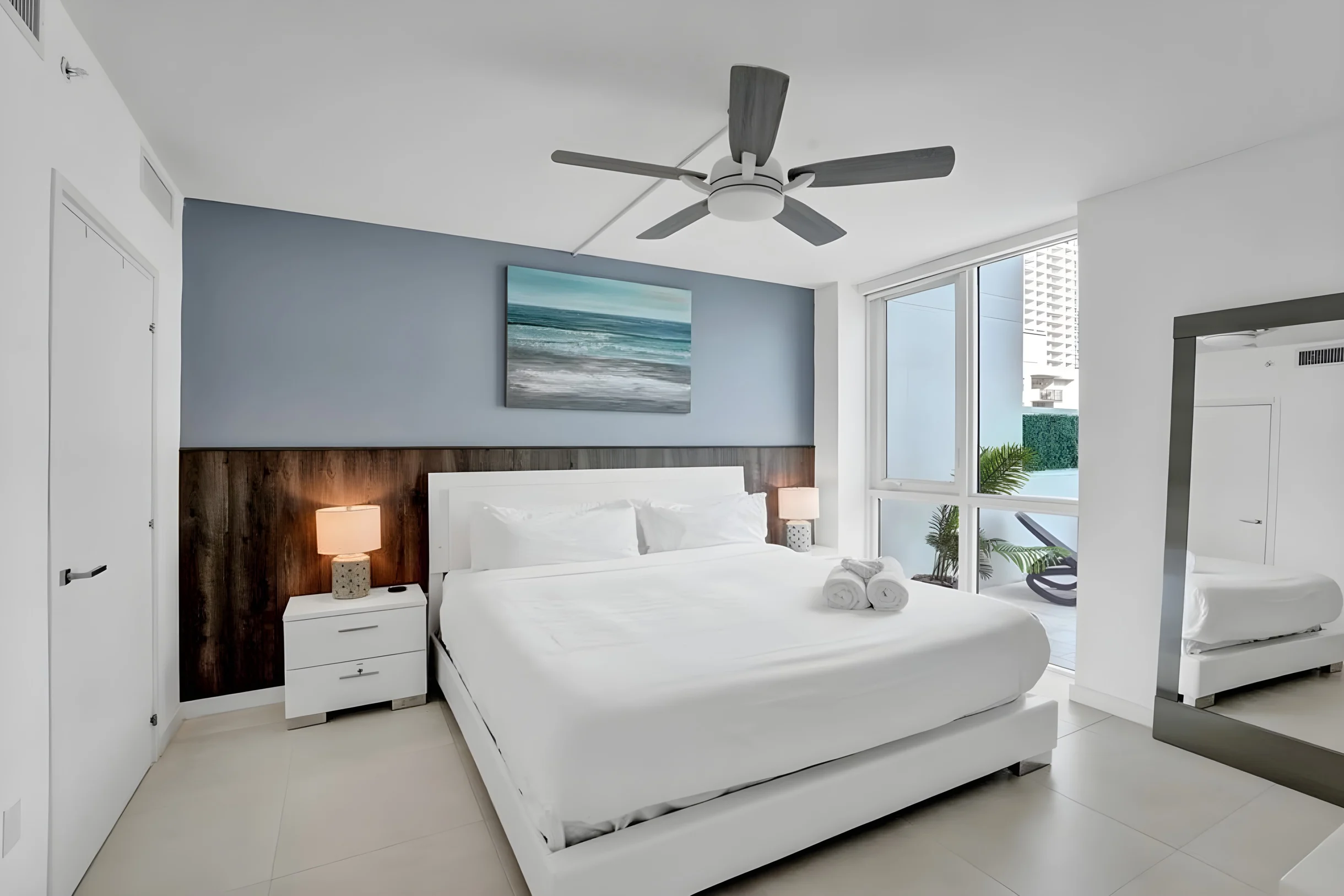 Lux Beach Condo. Hotel Amenities #17