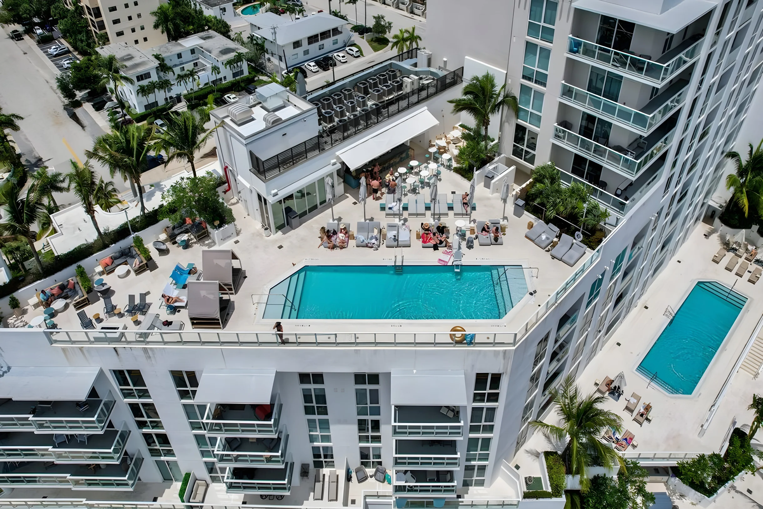 Lux Beach Condo. Hotel Amenities #4