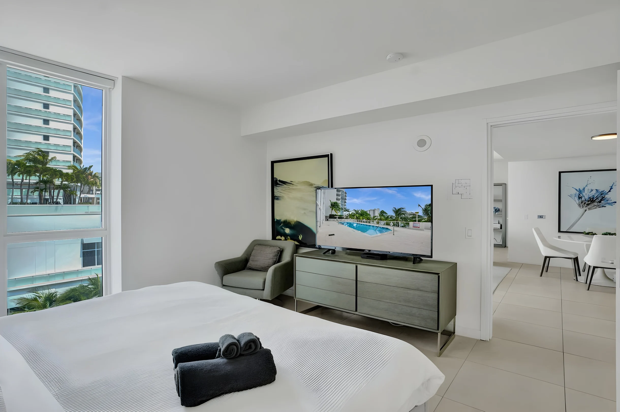 Exclusive Beachside Condo with 5-Star Amenities #27