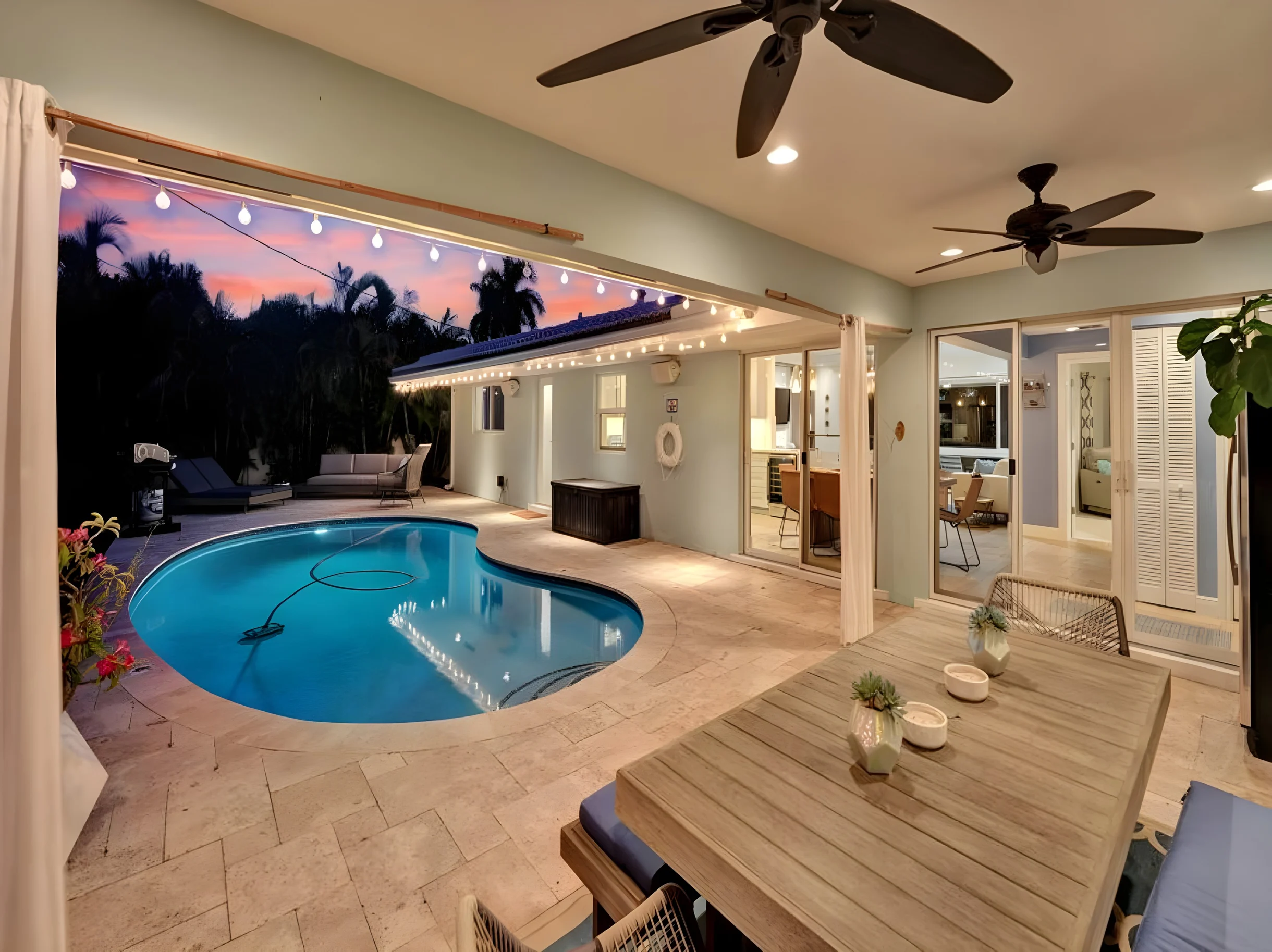 Home in Fort Lauderdale property photo 2