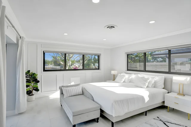 Bedroom 1 image 1